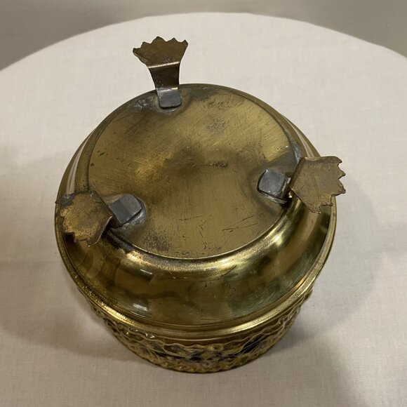 Vintage Embossed Brass Planter Pot Tri-Foot Claw Feet, MCM Elpec England Decor - Picture 3 of 11